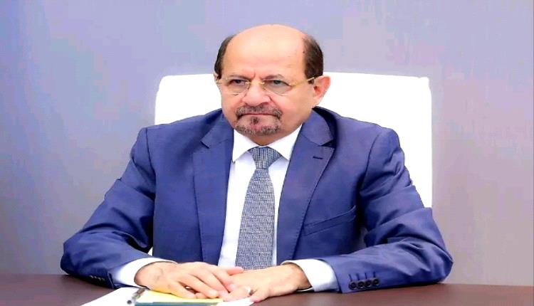 رئيس الحكومة اليمنية: سنواصل مواجهة الحوثيين وحماية الملاحة بالتنسيق مع التحالف