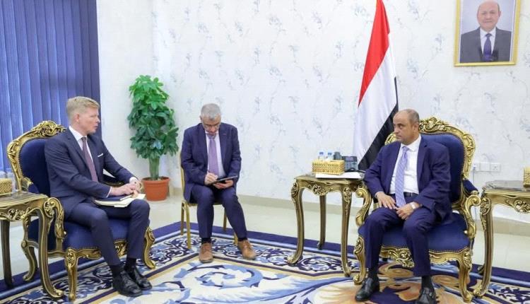 المبعوث الاممي يدعو لتشكيل وفد تفاوضي يمني شامل ويحث على استئناف تصدير النفط
