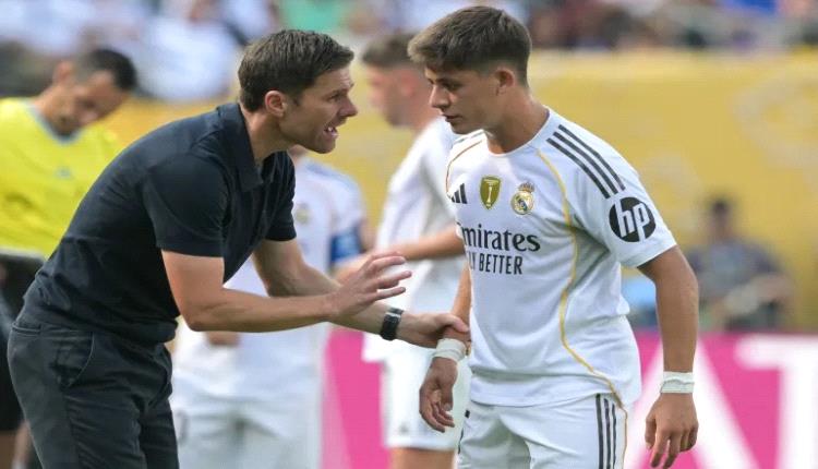 مدرب ريال مدريد يبرر الهزيمة القاسية أمام سان جيرمان بكأس العالم للأندية