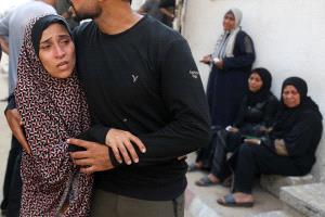 استشهاد ما لا يقل عن 89 فلسطينياً في غزة.. والاحتلال يستهدف طالبي المساعدات