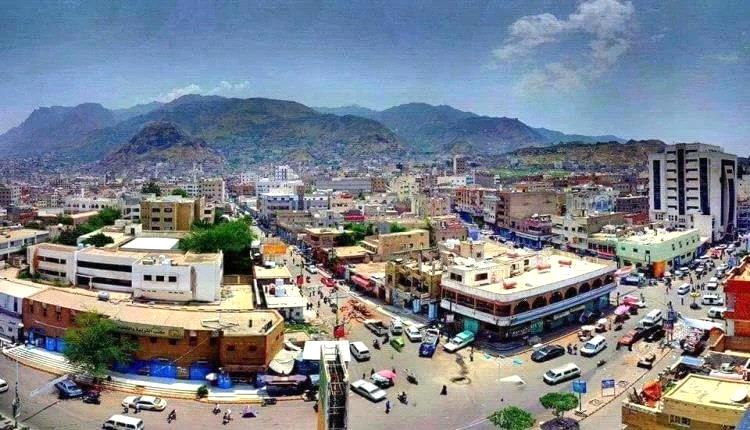 تعز: العثور على جثة مجهولة الهوية في منطقة الجرين.. وتحقيقات لكشف ملابسات الوفاة