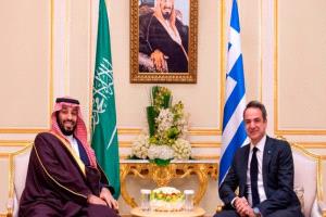 ولي العهد السعودي ورئيس الوزراء اليوناني يبحثان تداعيات عمليات إسرائيل ضد إيران