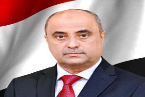 وصول رئيس الوزراء سالم بن بريك إلى العاصمة المؤقتة عدن قادمًا من الرياض