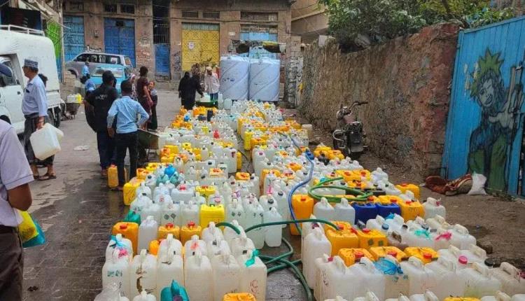 أزمة مياه تخنق تعز وتفجر الغضب الشعبي..العطش في كل بيت