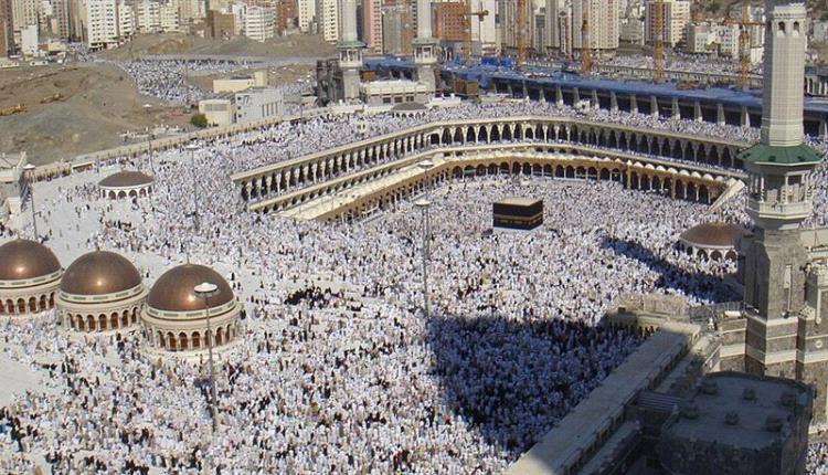 وزير الإعلام السعودي : السعودية لن تسمح بأي مخالفات تؤثر في الحجاج