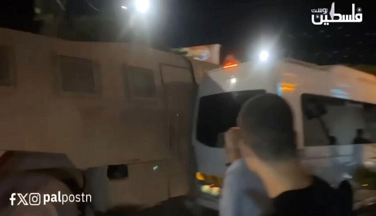 آليات إسرائيلية تصطدم عمدا بحافلة تقل حجاجا في جنين