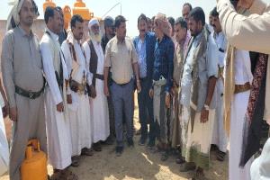 الشركةاليمنية للغاز تباشر مشروع استبدال اسطوانات الغاز التالفة بمأرب.