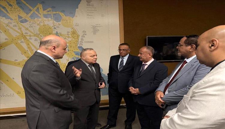 وزير النقل يبحث في القاهرة تعزيز التعاون في مجال الملاحة الجوية وتطوير الكوادر