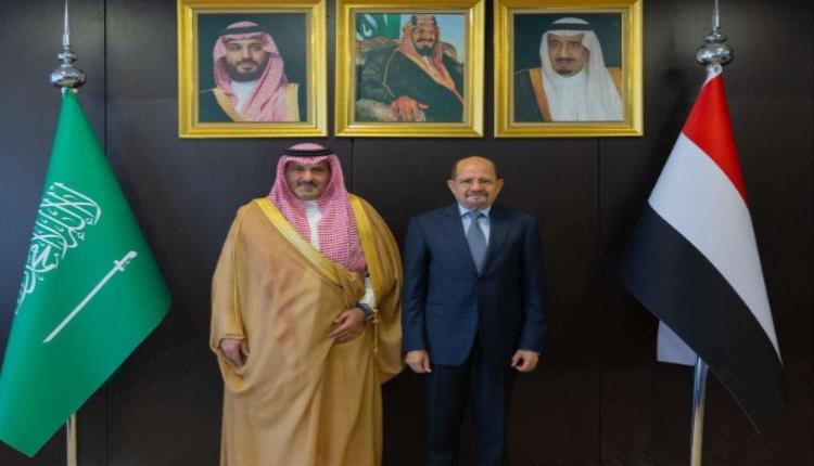 رئيس الوزراء اليمني يشيد بالدعم السعودي ويؤكد أهمية مشاريع الإعمار والتنمية