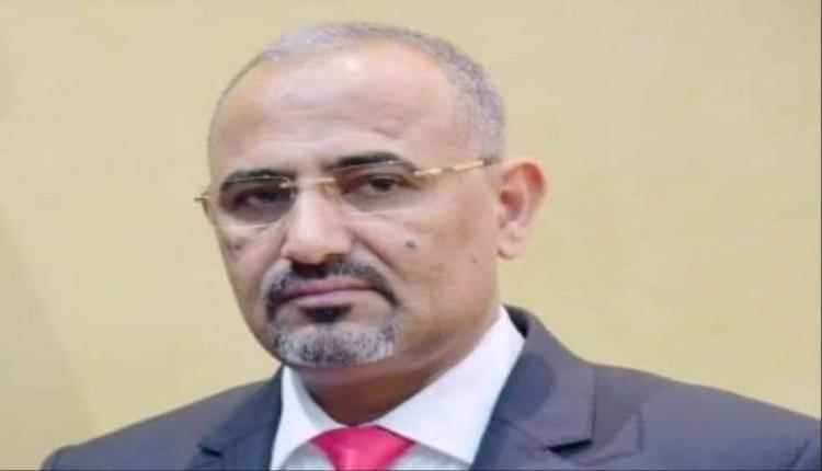 صحيفة سعودية: الانتقالي بقيادة الزبيدي أضر بالقضية الجنوبية ومكتسباتها