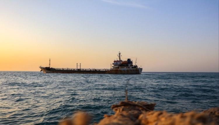وصول دفعة جديدة من وقود المنحة السعودية إلى سقطرى لدعم الكهرباء.