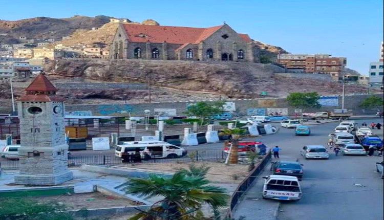 مقتل عاقل حارة في عدن متأثرًا بإصابته برصاص مسلح