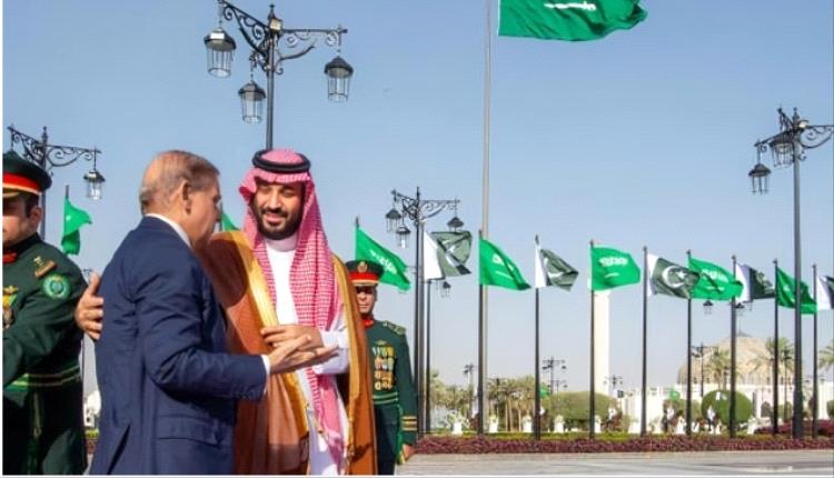 باكستان تؤكد دعمها لأمن واستقرار السعودية وتحذر الحوثيين من استهداف مصالحها البحرية