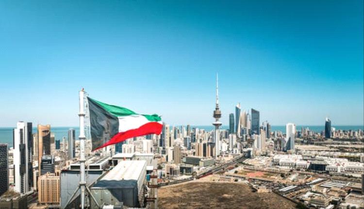 الجيش الكويتي يعلن التصدي لمسيرات إيرانية ويكشف سبب دوي الانفجارات