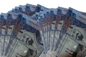 عدن.. القبض على محتال استولى على 141 ألف ريال سعودي