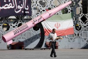 إيران تدعو المواطنين لترشيد استهلاك الكهرباء بعد ضربات أميركية استهدفت منشآت الطاقة