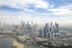 الكويت تدين الهجمات الإيرانية وتؤكد احتفاظها بحق اتخاذ الإجراءات اللازمة لحماية سيادتها