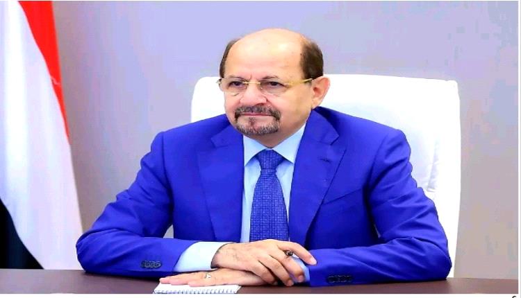 الحكومة اليمنية تُجري تغييرات واسعة في المالية والضرائب والجمارك لدعم الإصلاحات الاقتصادية