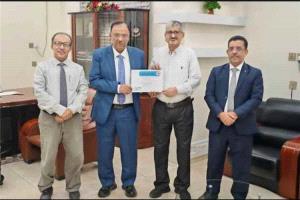 رئيس مصلحة الجمارك يكرّم قيادات جمرك الوديعة لجهودهم في إحباط تهريب مواد خطرة