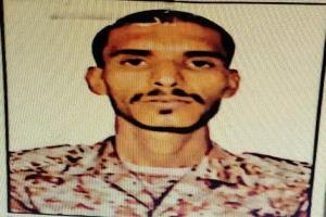 مصدر أمني: سقوط قتلى وجرحى في حادثة إطلاق نار بمنطقة الدرين بعدن والأجهزة الأمنية تنهي الموقف بمقتل الجاني.
