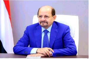 الحكومة اليمنية تُجري تغييرات واسعة في المالية والضرائب والجمارك لدعم الإصلاحات الاقتصادية