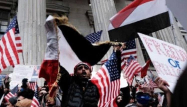 سيناتوران أمريكيان يطالبان بتمديد وضع الحماية المؤقتة لليمنيين