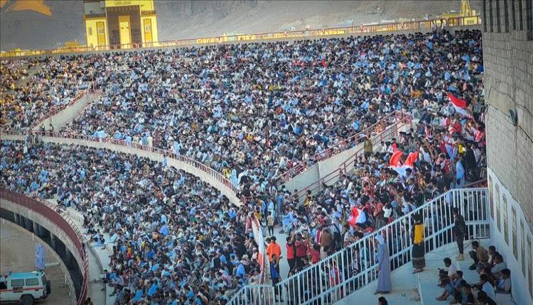 انطلاقة نارية للدوري اليمني.. نتائج الجمعة تشعل المنافسة مبكرًا