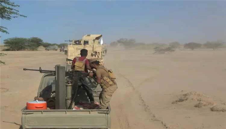قوات درع الوطن والعمالقة تلاحق ما تبقّى من فلول الحوثيين في محيط مضيق باب المندب