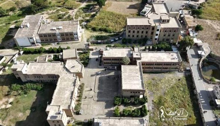 كمين يستهدف عناصر مليشيا الحوثي خلف جامعة التربة جنوبي تعز