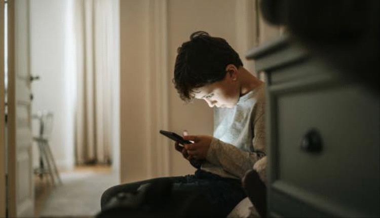 مجلس الأمن يصدر بالإجماع قراراً تاريخياً لحماية الأطفال من العنف الرقمي في النزاعات