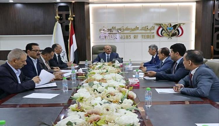 إدراج وحظر وتجميد أموال.. ضربة اقتصادية لشبكات تمويل الحوثي