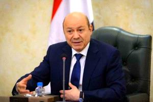 الرئيس العليمي يُشيد بإنجاز أمني في شبوة ويوجه بتكريم وترقية القوات المشاركة