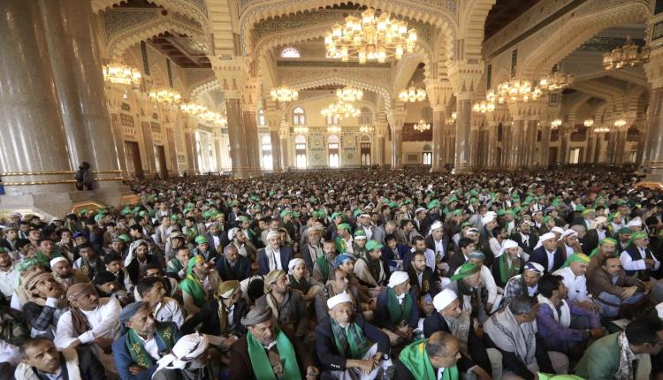 احتفالات مليشيا الحوثي تثير استياء المواطنين وسط أزمات معيشية