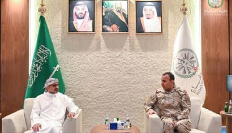 قائد القوات المشتركة يلتقي طارق صالح في الرياض لبحث رفع جاهزية القوات المسلحة اليمنية لمعركة استعادة الدولة