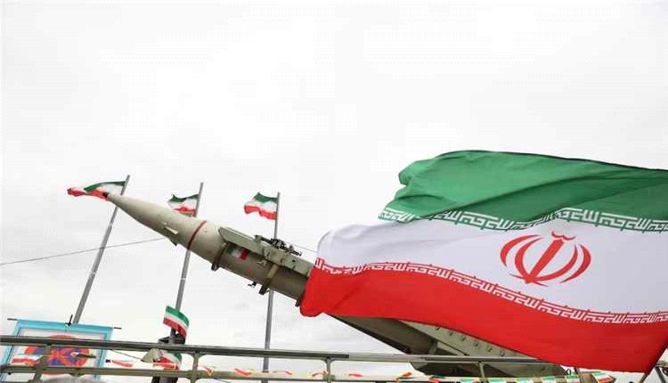 إيران تعلن احتجاز غواصة أمريكية ذاتية القيادة في مضيق هرمز