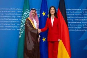 السعودية وألمانيا تبحثان في برلين تعزيز الروابط الاقتصادية والشراكة في الطاقة وأمن الملاحة