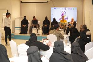 المكلا.. مؤسسة الأمل النسوية تنظم منتدى حواريًا بالمكلا لتعزيز الشراكة وحماية المرأة